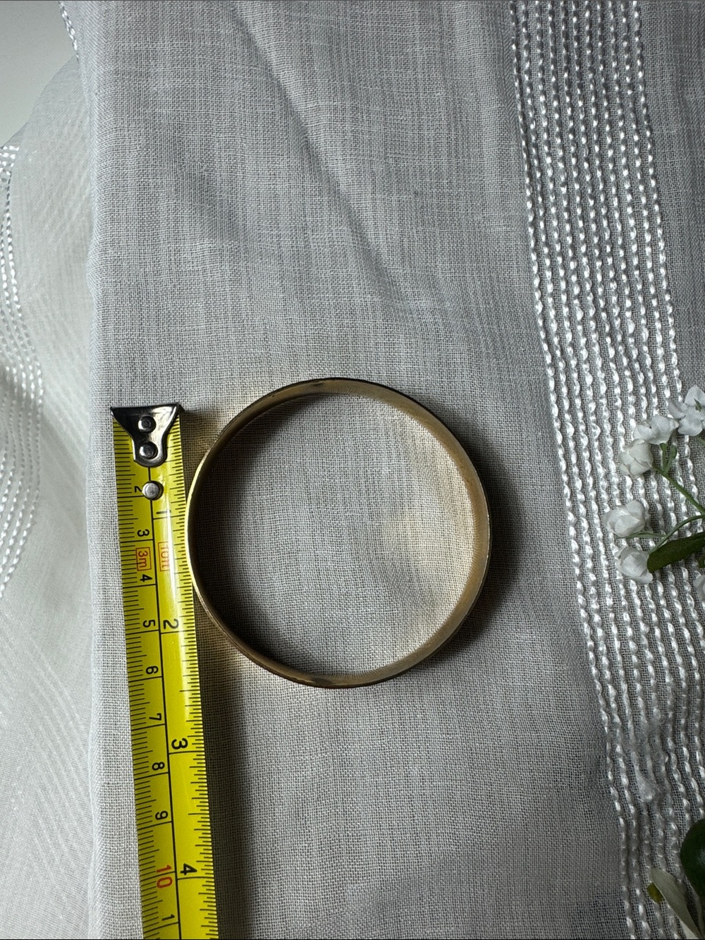 Vintage Mexico gold plate floral etched Engraved Bangle Bracelet - Women Jewelry - Picture 11 of 11